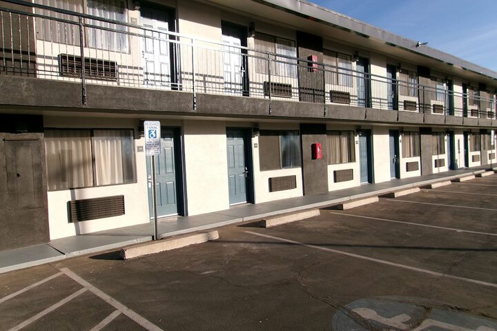 Hotel 9 of 89