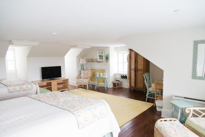 Inn at Evergreen
