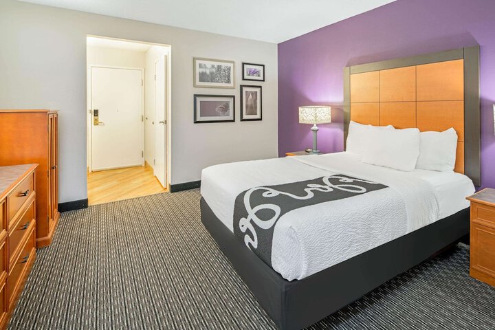 Room 46 of 67