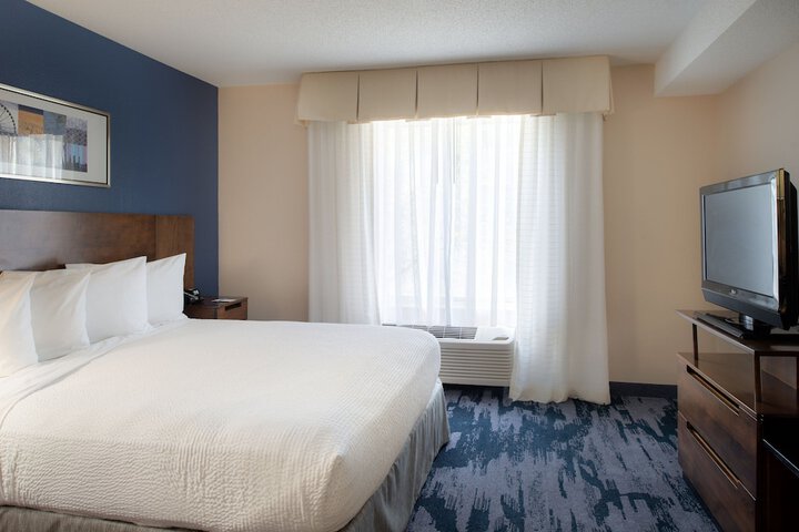 Fairfield Inn & Suites Dayton Troy