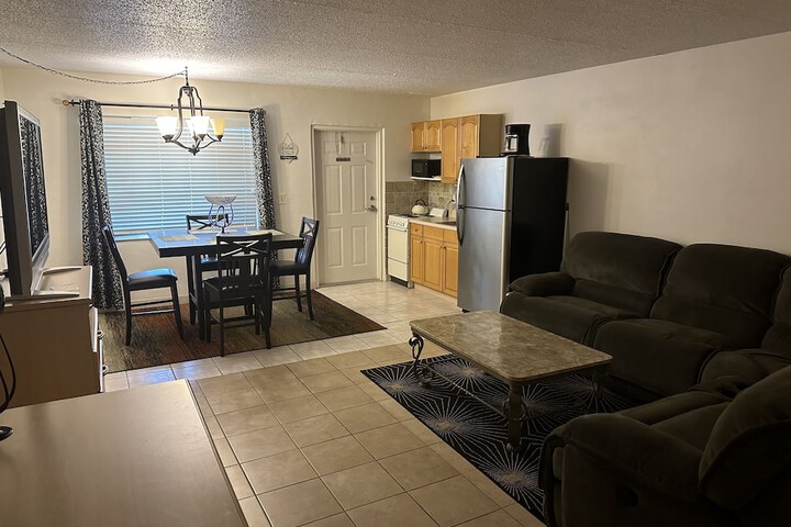 Room 21 of 36
