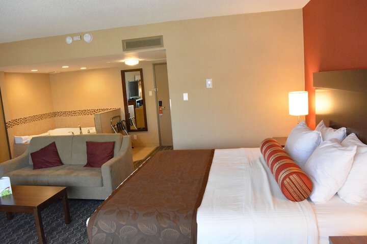 Room 22 of 46