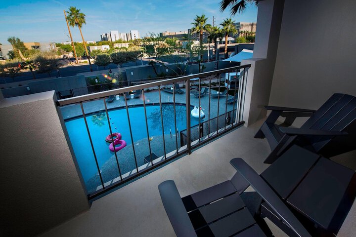 Pool 13 of 80