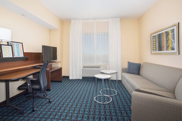 Fairfield Inn & Suites by Marriott Burlington