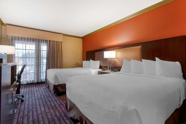 Room 34 of 50