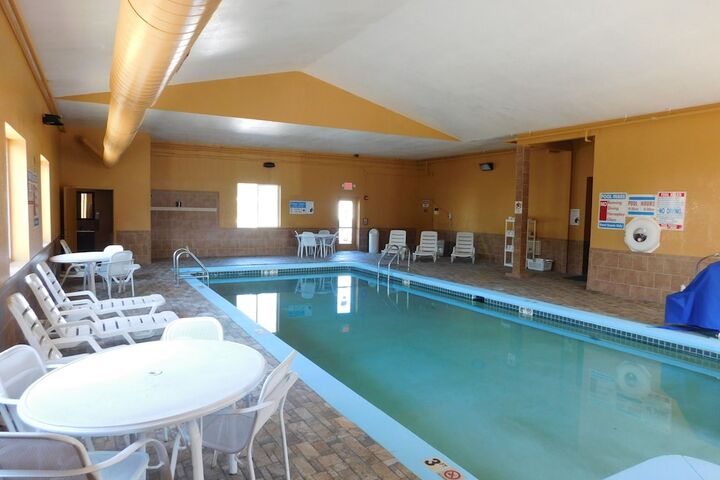 Pool 5 of 43