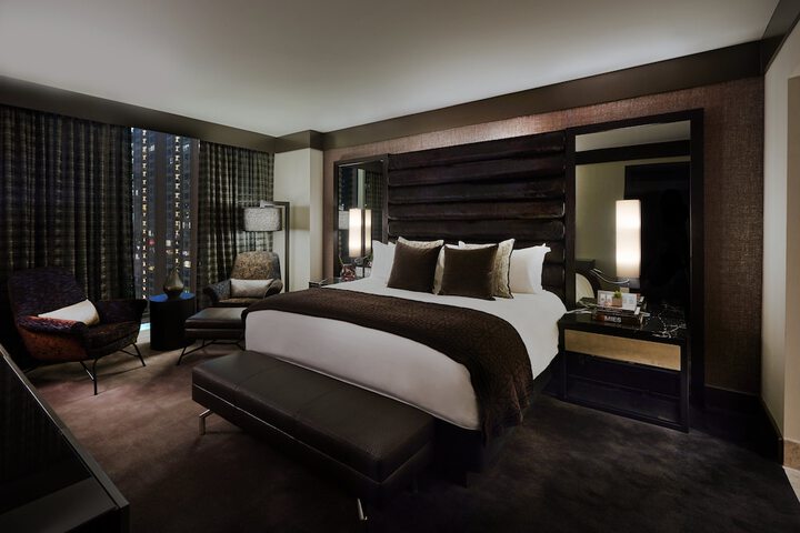 Loews Chicago Hotel