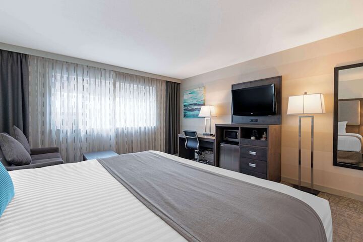 Room 22 of 68