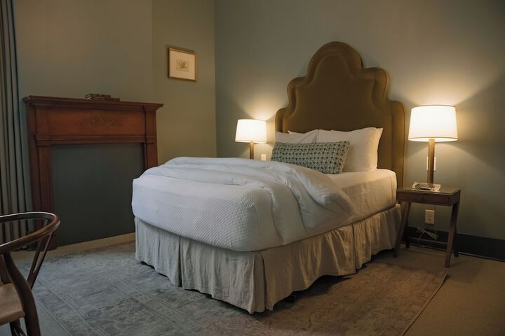 The Woodward Hotel