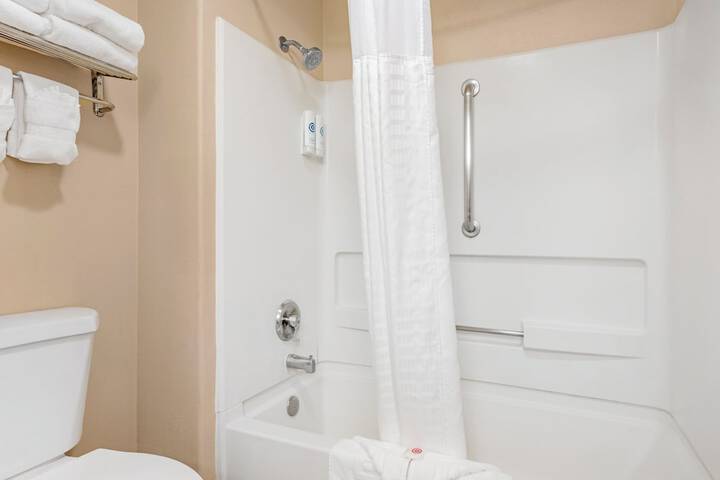 Comfort Inn North - Air Force Academy Area