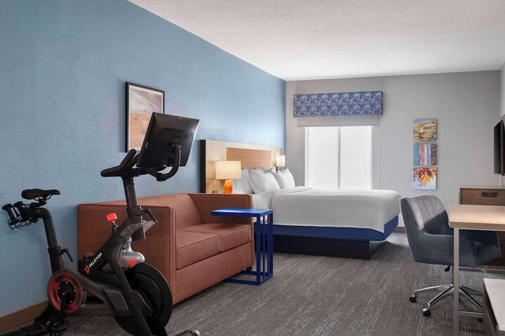 Room 18 of 36