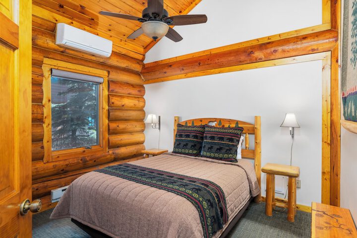 Grand Superior Lodge