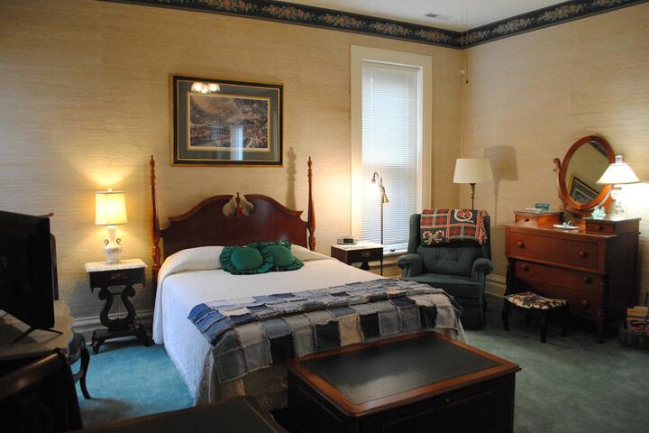 Room 45 of 64