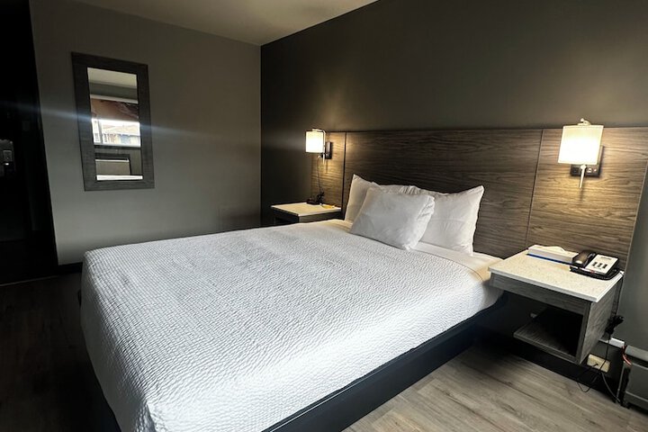 Days Inn & Suites by Wyndham Summerside