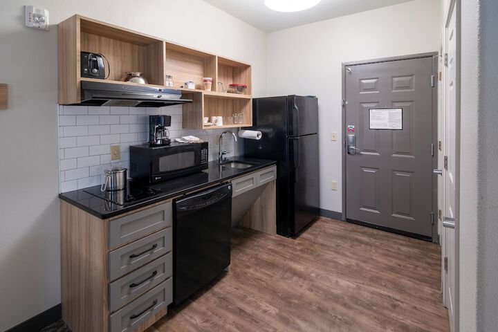 Candlewood Suites Deer Park TX by IHG