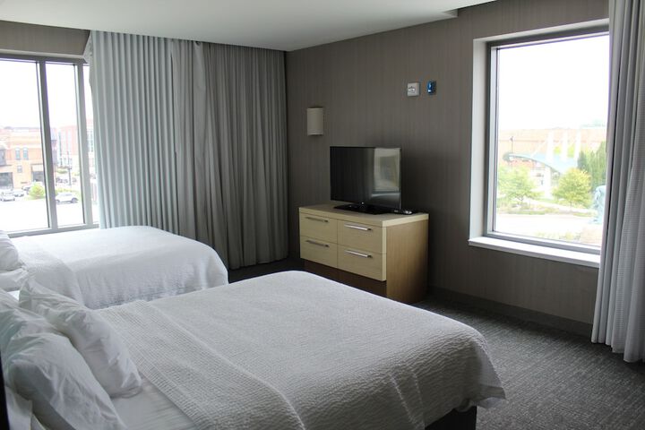 Room 40 of 74