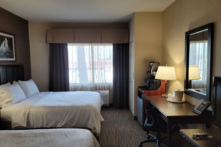 Room 38 of 54
