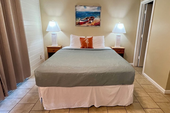 Room 34 of 63