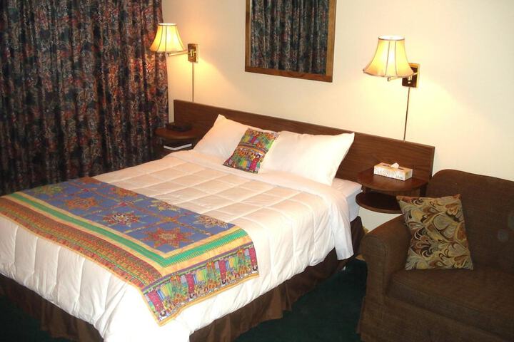 Room 52 of 59