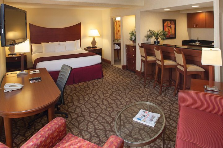 Room 15 of 40