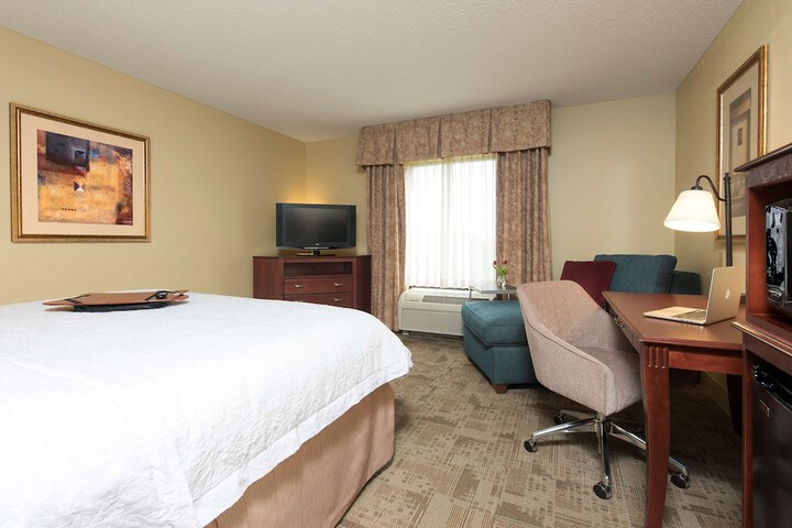 Room 15 of 42