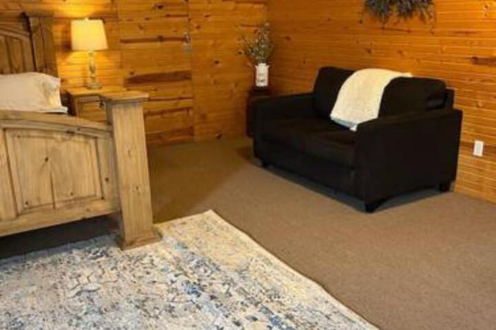 Strawberry River Ranch Cabin on 700 Acre Ranch