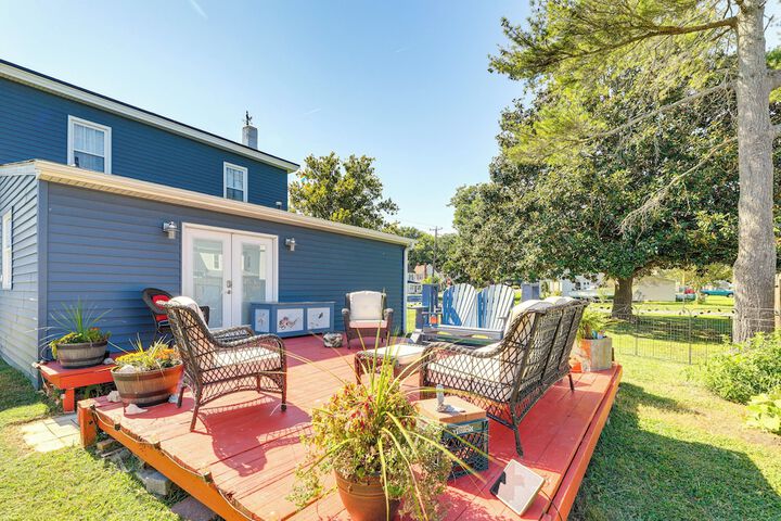 Home w / Fire Pit 1 Mi to Willis Wharf Boat Ramp!