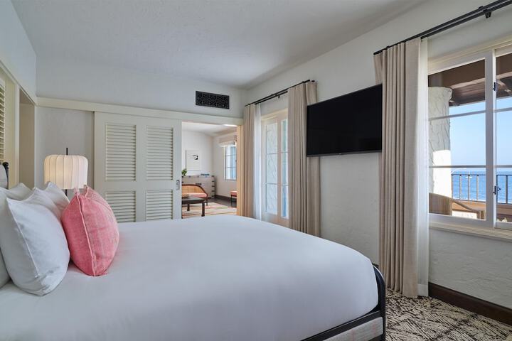 Mar Monte Hotel in The Unbound Collection by Hyatt