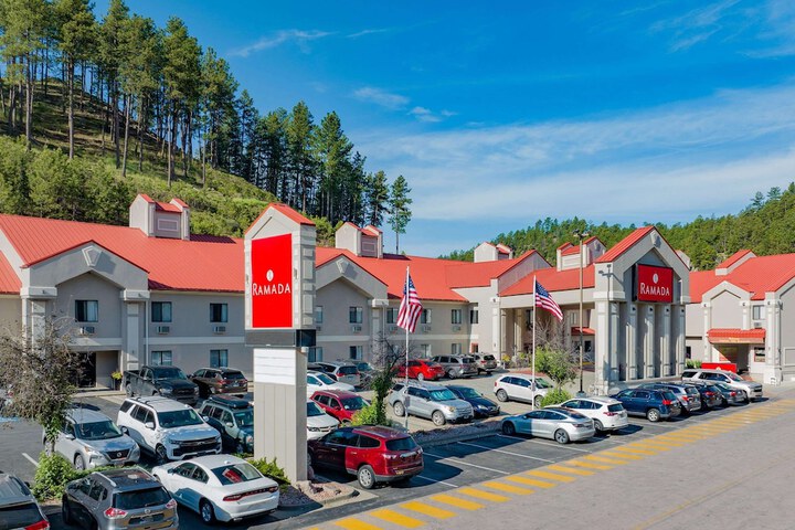 Ramada by Wyndham Keystone Near Mt. Rushmore