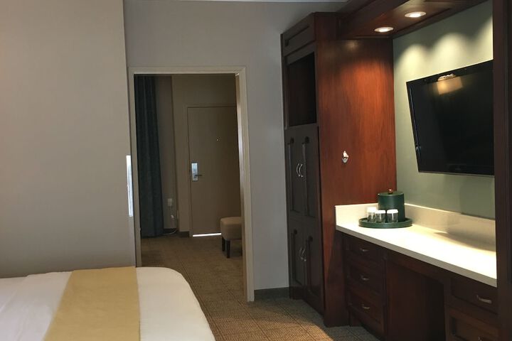 Room 19 of 96