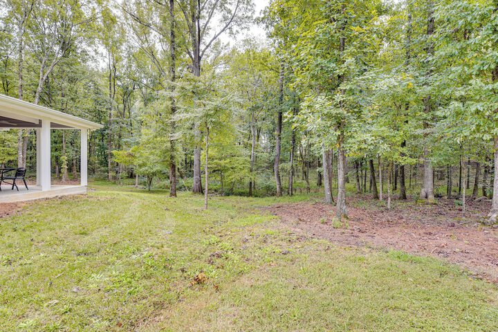 Pet-friendly Home in Monroe: Deck Grill & Yard!