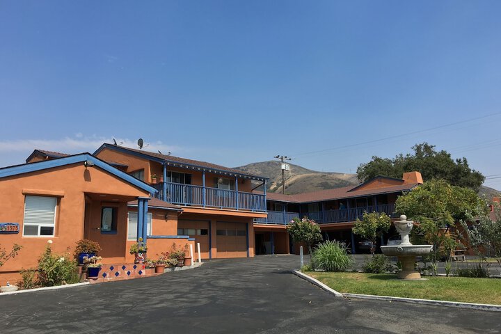 Los Padres Inn