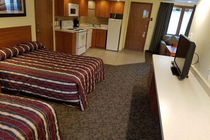 Room 23 of 120