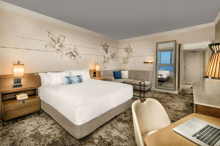 Room 49 of 89