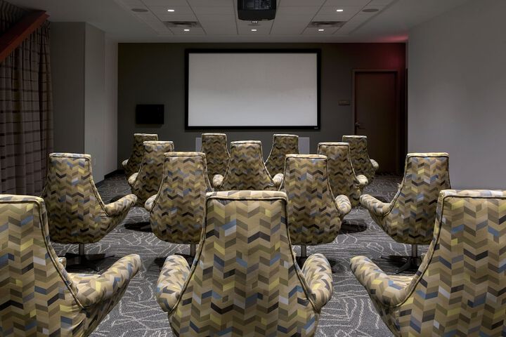 EVEN Hotel Pittsburgh Downtown by IHG