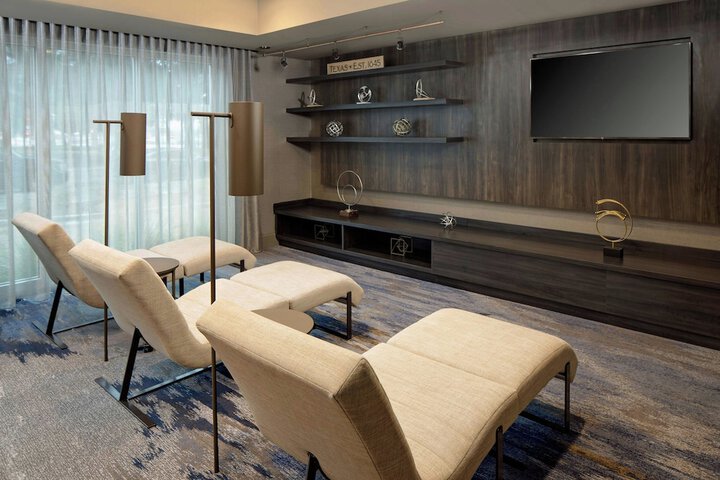 Hotel Interior 14 of 53