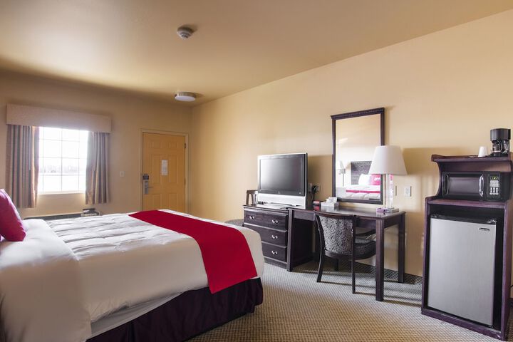 Room 18 of 33