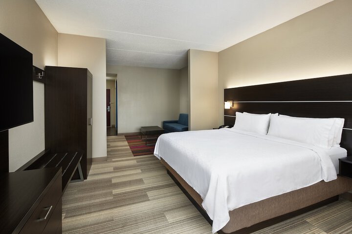 Holiday Inn Express & Suites Seymour by IHG