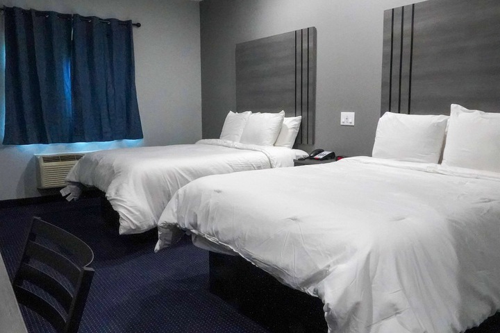 Room 21 of 26