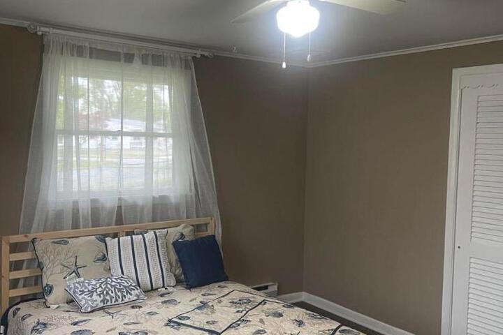 Three Bedroom House - Cape May short walk to the Bay