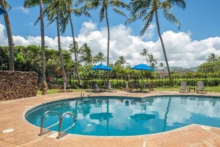Pool 13 of 70