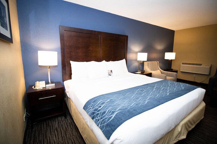 Room 42 of 51