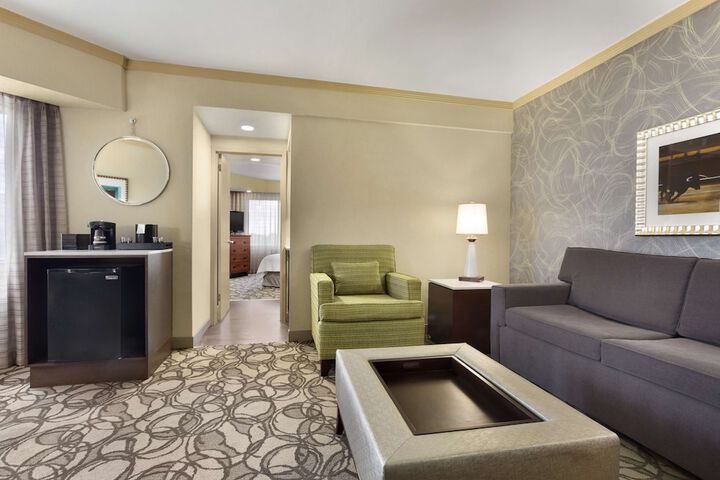 Room 16 of 54