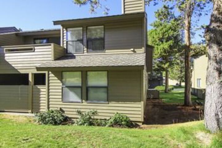 Fairway Village Condominiums