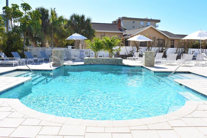 Pool 7 of 32