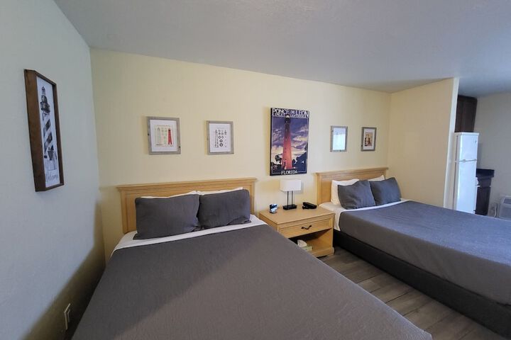 Room 25 of 64