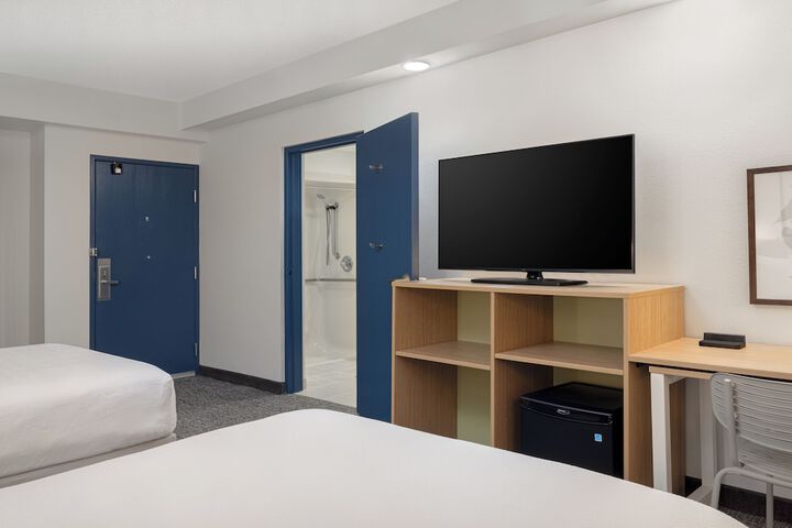 Room 27 of 31