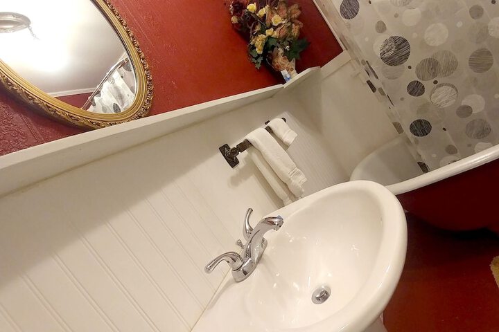 Room 20 of 101