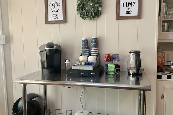 Breakfast/Coffee Service 98 of 110