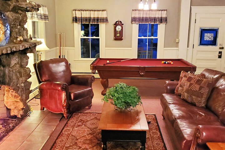 Room 25 of 41